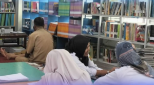 Aplikasi Inlislite Permudah Pustakawan Mengelola Perpustakaan SMPN 22 Samarinda