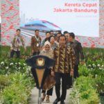 Whoosh… Indonesia Resmi Miliki Kereta Cepat Pertama di Asia Tenggara