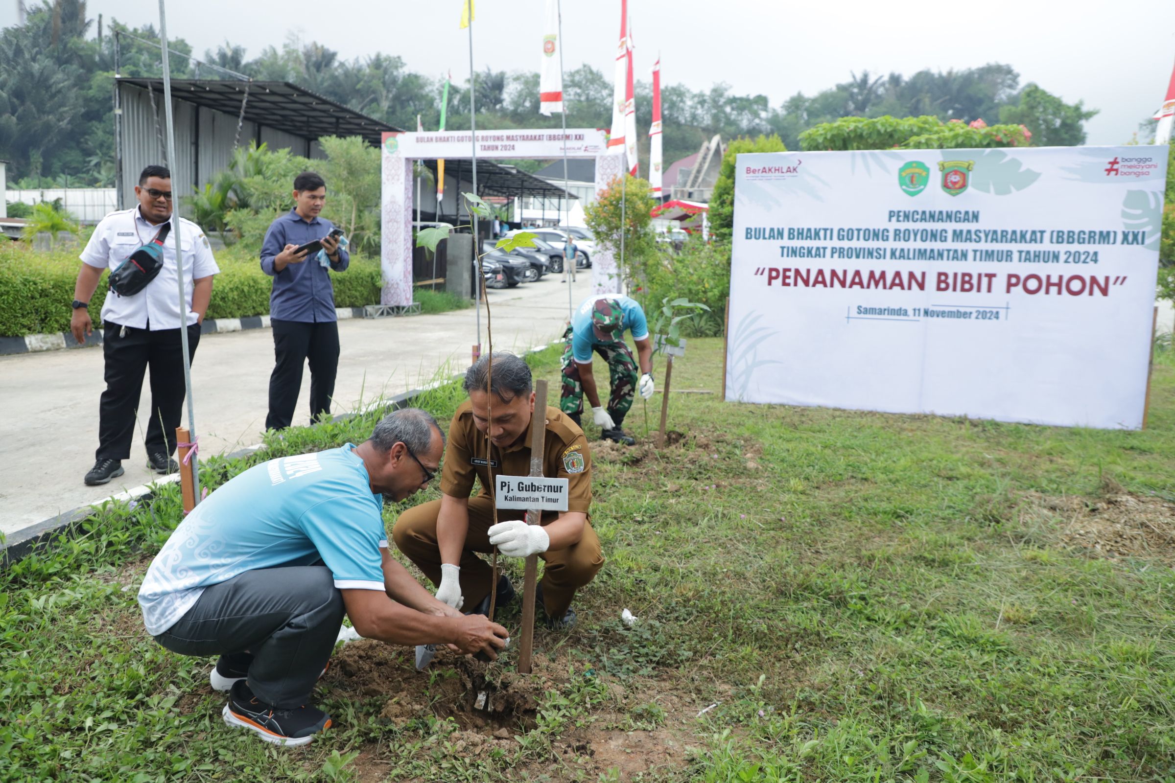 gotong royong