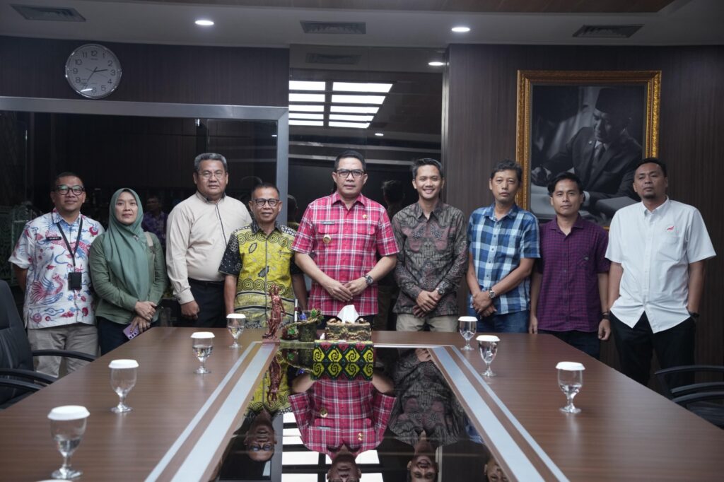 PWI Kaltim Gelar Halalbihalal, Hadirkan Wali Kota Samarinda Bicara Jurnalisme Kenabian